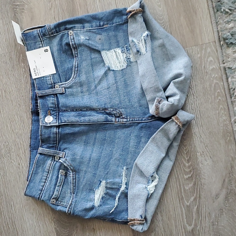 Aero shotrs